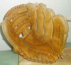 Dave Winfield 1207 Rawlings Gloves