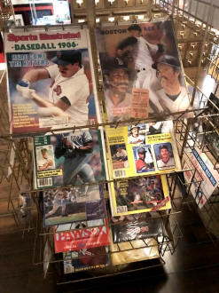 Wade Boggs magazine collection