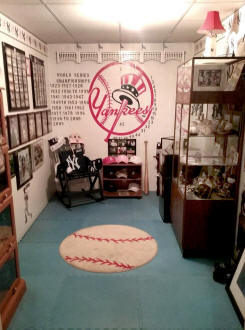 Yankee Collectors Showcase Room