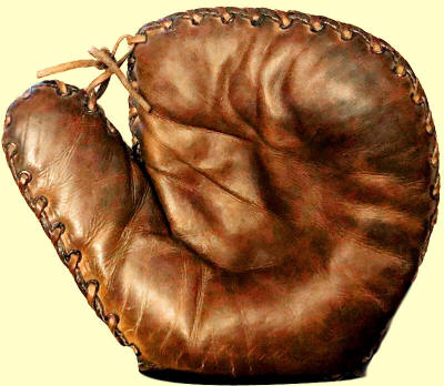 Reach Babe Ruth Home Run Special Base Mitt